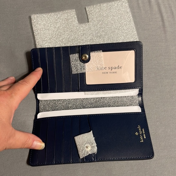 Kate Spade camera bag w/wallet - Picture 12 of 14